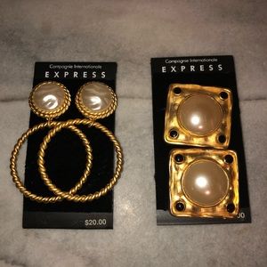 🌕 Express gold tone clip on earrings NWT
